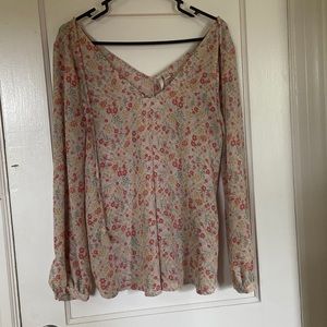 Lauren Conrad Floral blouse  ☺️